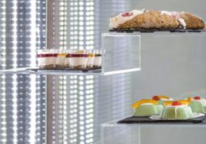 Хладилна витрина, сладкарска с 2 врати, 970 л, черна, клас B