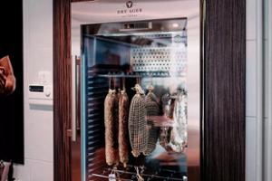 Рафт за колбаси и шунки за витрини за сухо зреене DRY Ager DX0500, максимална товароносимост 20 кг