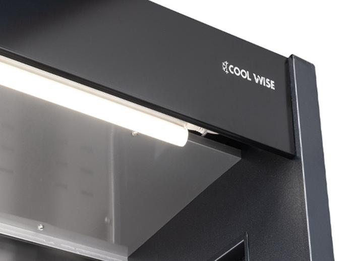 Хладилна витрина, крайстенна с плъзгащи врати, различни ширини - kuhnensko.com Хладилна витрина, крайстенна с плъзгащи врати, различни ширини