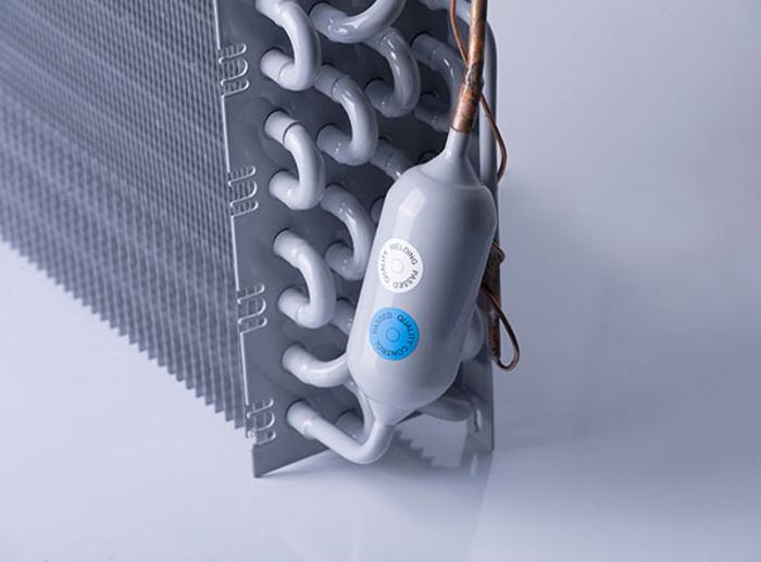 Среднотемпературен хладилен шкаф с 1 врата, GN 2/1, клас C, INOX