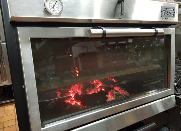 Фурна-барбекю на дървени въглища PIRA-70 XL LUX ED, настолна - kuhnensko.com Фурна-барбекю на дървени въглища PIRA-70 XL LUX ED, настолна