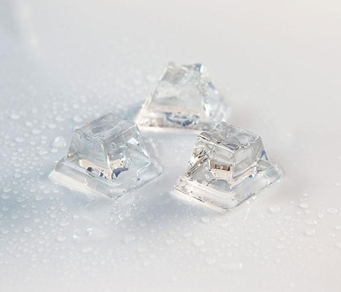 Ледогенератор за лед тип кубче Flat Cube 7 г, 400 кг/24 ч, без бин, водно охлаждане