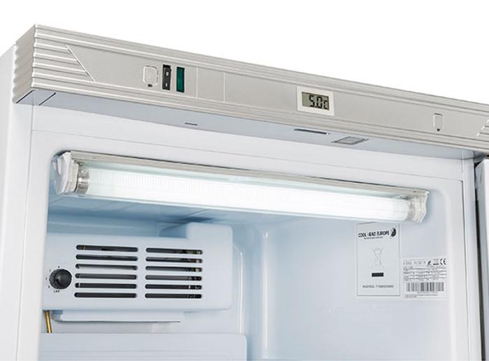 Хладилни витрини за напитки, 350 л, с или без рекламен панел, бели - kuhnensko.com Хладилни витрини за напитки, 350 л, с или без рекламен панел, бели