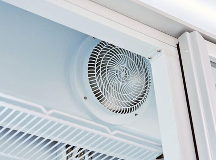 Хладилна витрина за напитки с 3 отваряеми стъклени врати, 1664 л, бяла, клас C - kuhnensko.com Хладилна витрина за напитки с 3 отваряеми стъклени врати, 1664 л, бяла, клас C