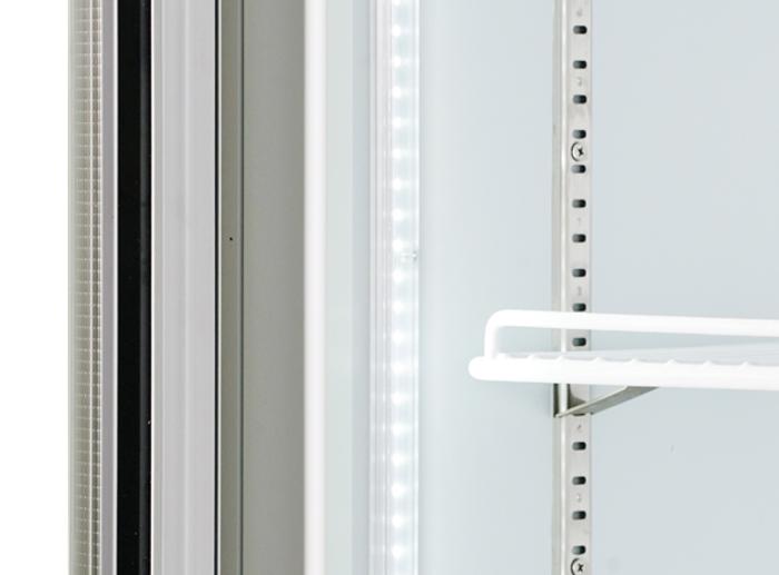 Хладилна витрина за напитки с 3 отваряеми стъклени врати, 1664 л, бяла, клас C - kuhnensko.com Хладилна витрина за напитки с 3 отваряеми стъклени врати, 1664 л, бяла, клас C